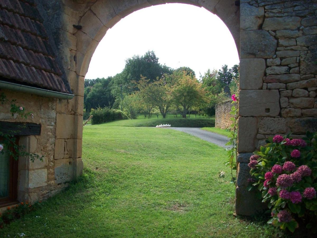 Saint-Amand-de-Coly Chambre D'Hotes Lasserre المظهر الخارجي الصورة